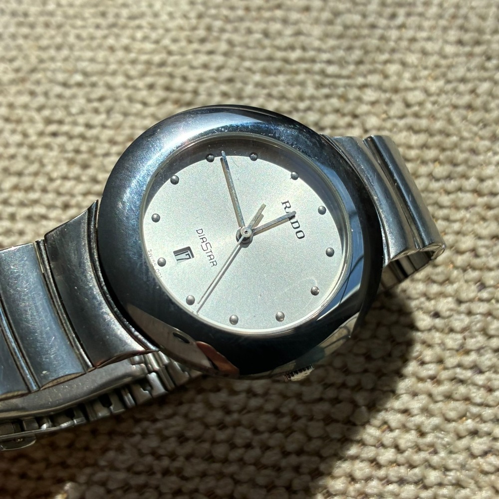 RADO DIASTAR Silver Dial Date Quartz Men's Watch-For  Parts or repair!